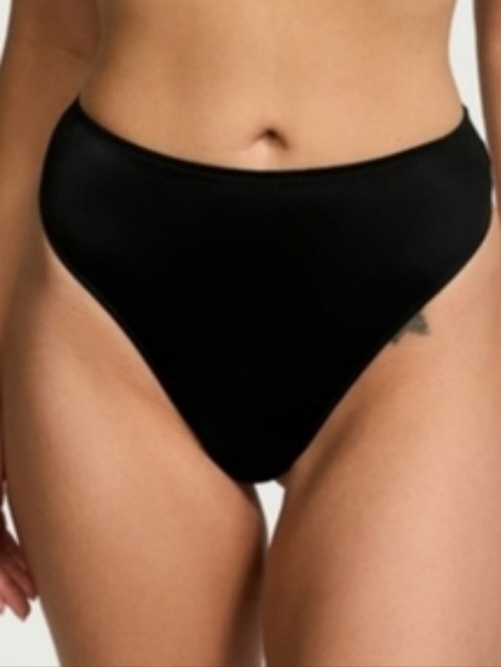 Victoria's Secret Very Sexy Smooth High-Waist Strappy Back Thong Panty SMALL